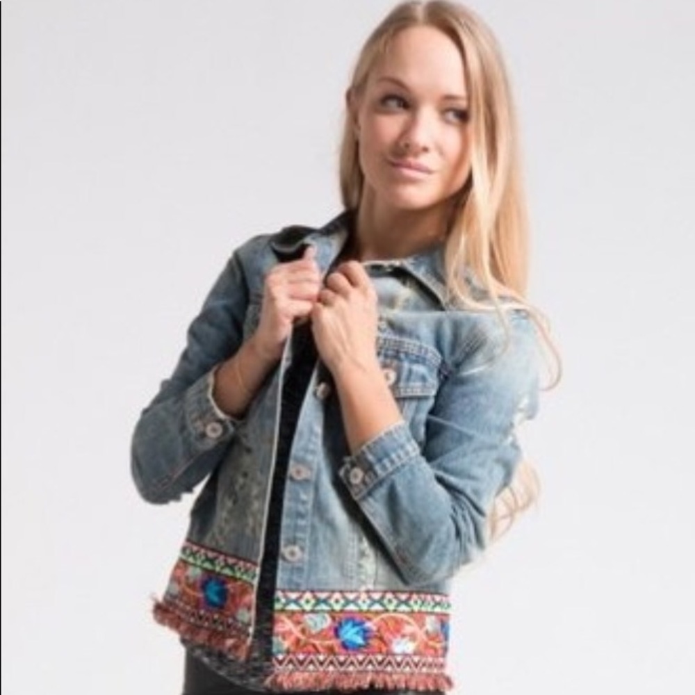 Embroidered Hem Denim Jacket
